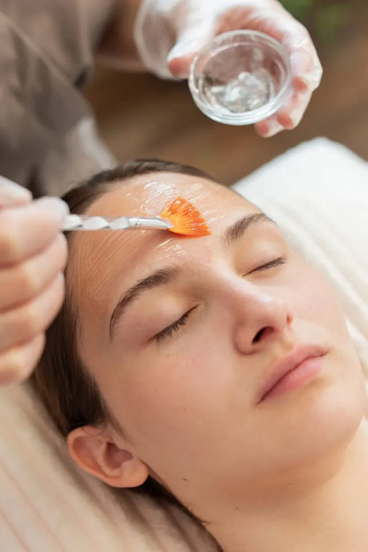 Peeling facial: para qué sirve y cuándo hacerlo