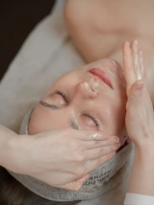 Limpieza facial de Lujo