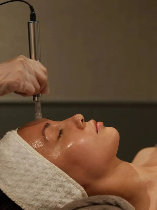 Limpieza facial piel luminosa Microdermoabrasión
